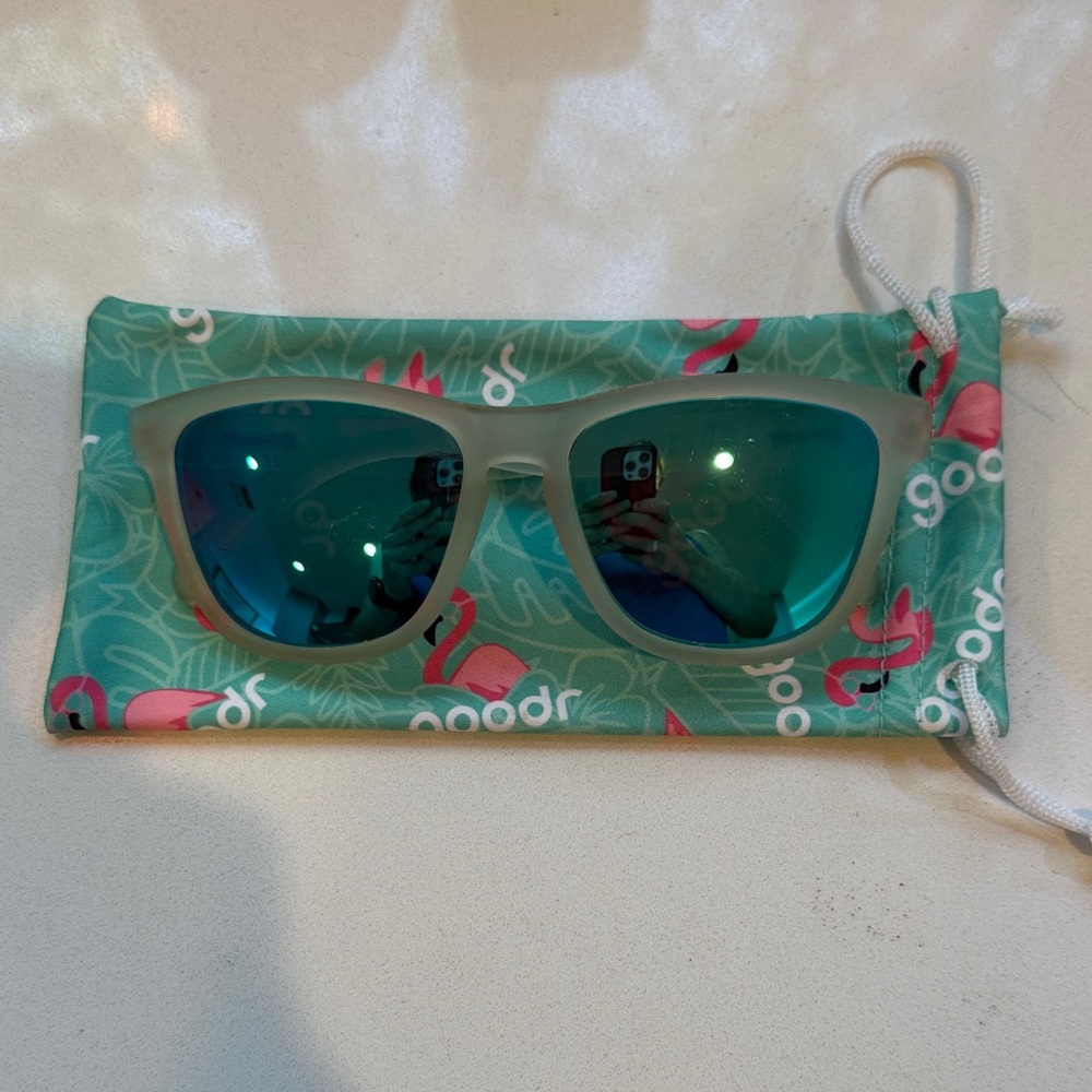 Goodr OG “These Shades Are Trash” style